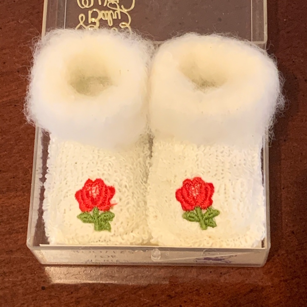 🌟Host Pick🌟 Rare Vintage Baby Booties